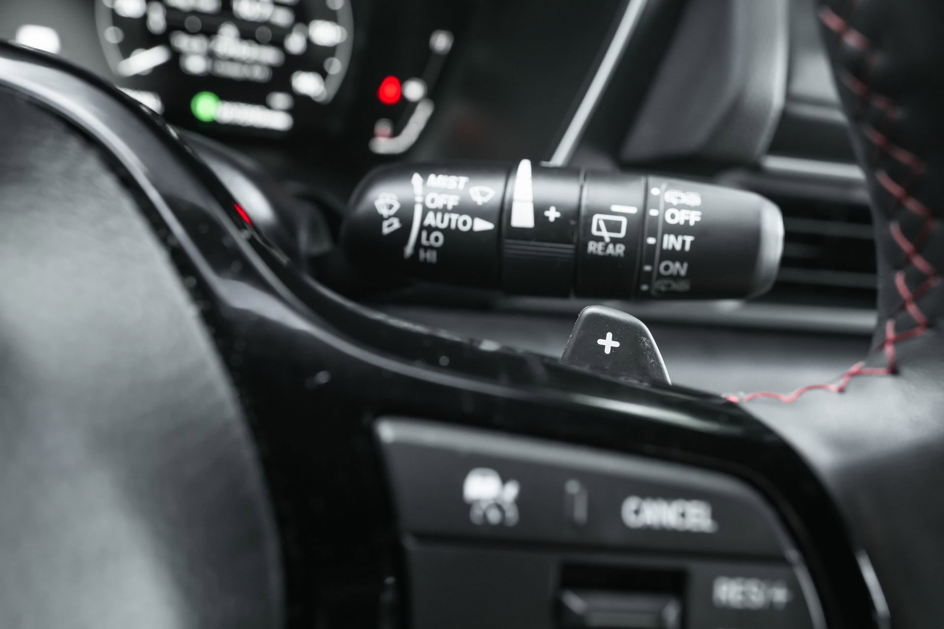 Used 2025 Honda Pilot Black Edition image 18