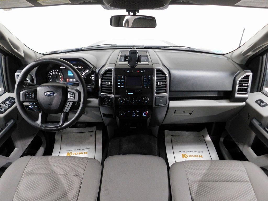 Used 2015 Ford F150 XLT w/ Trailer Tow Package image 43