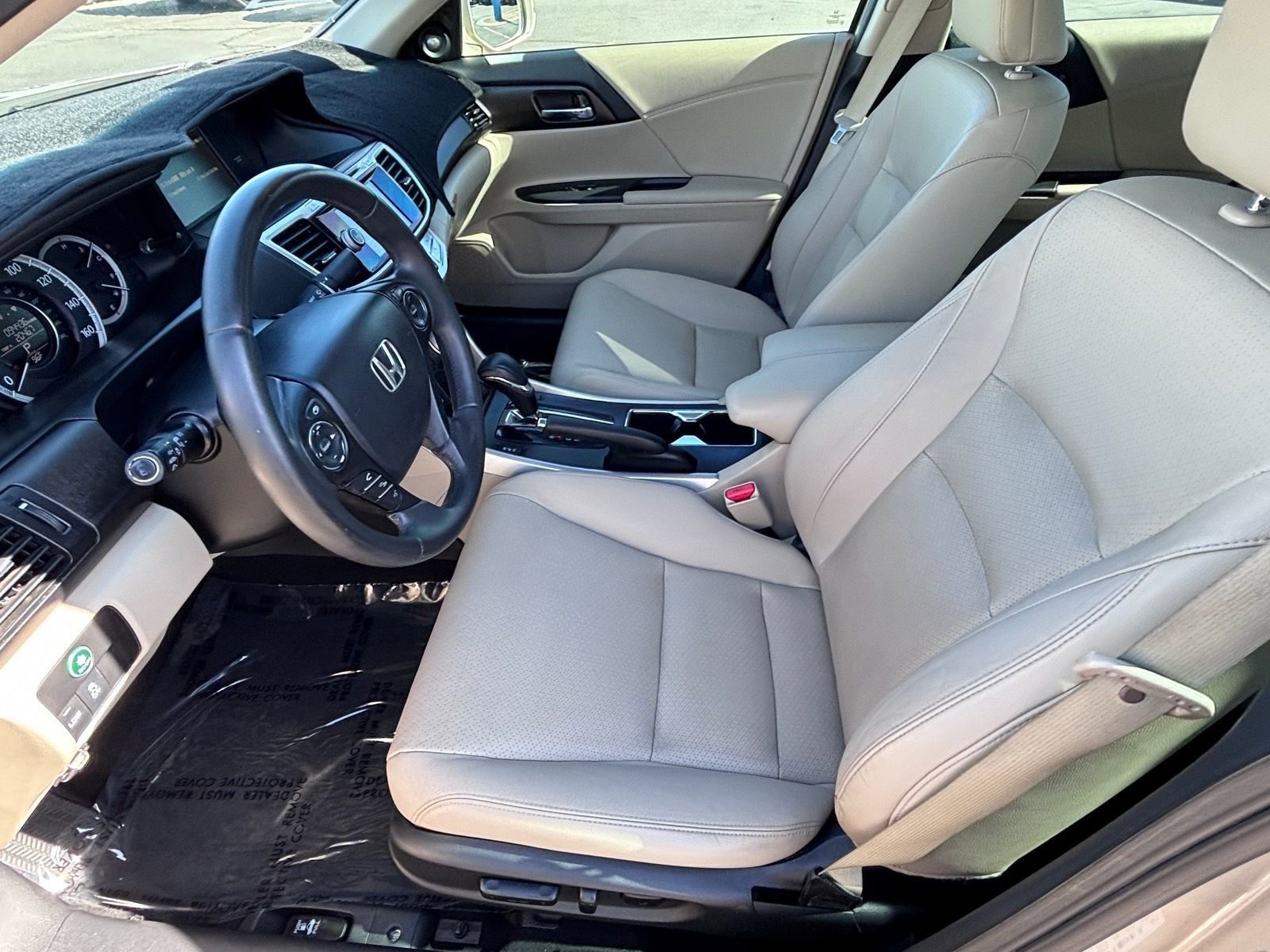 Used 2014 Honda Accord EX-L image 18