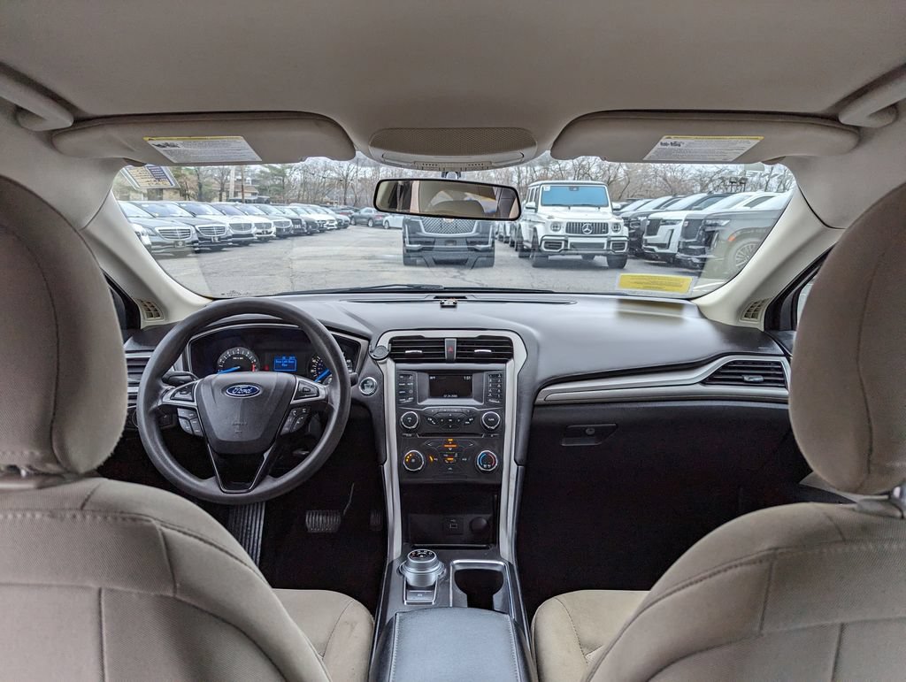 Used 2017 Ford Fusion S FWD image 40