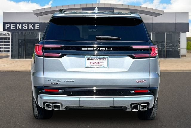 Certified 2025 GMC Acadia Denali w/ Super Cruise Package AWD/4WD image 4