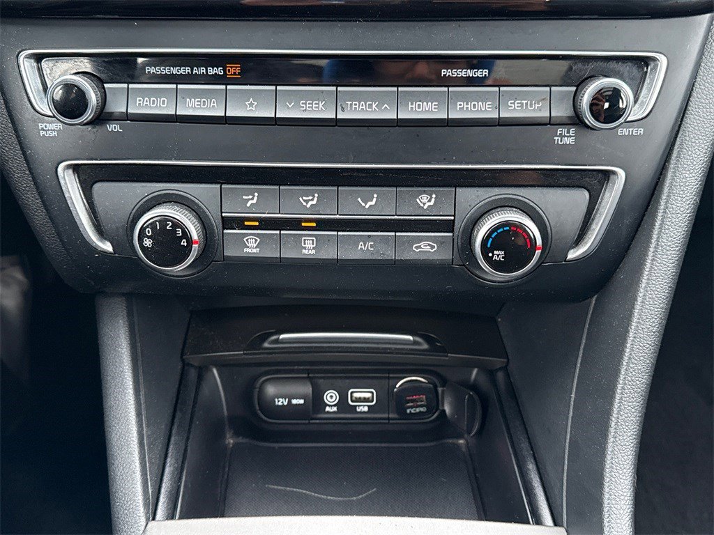 Used 2020 Kia Optima S w/ S Panoramic Sunroof Package image 28