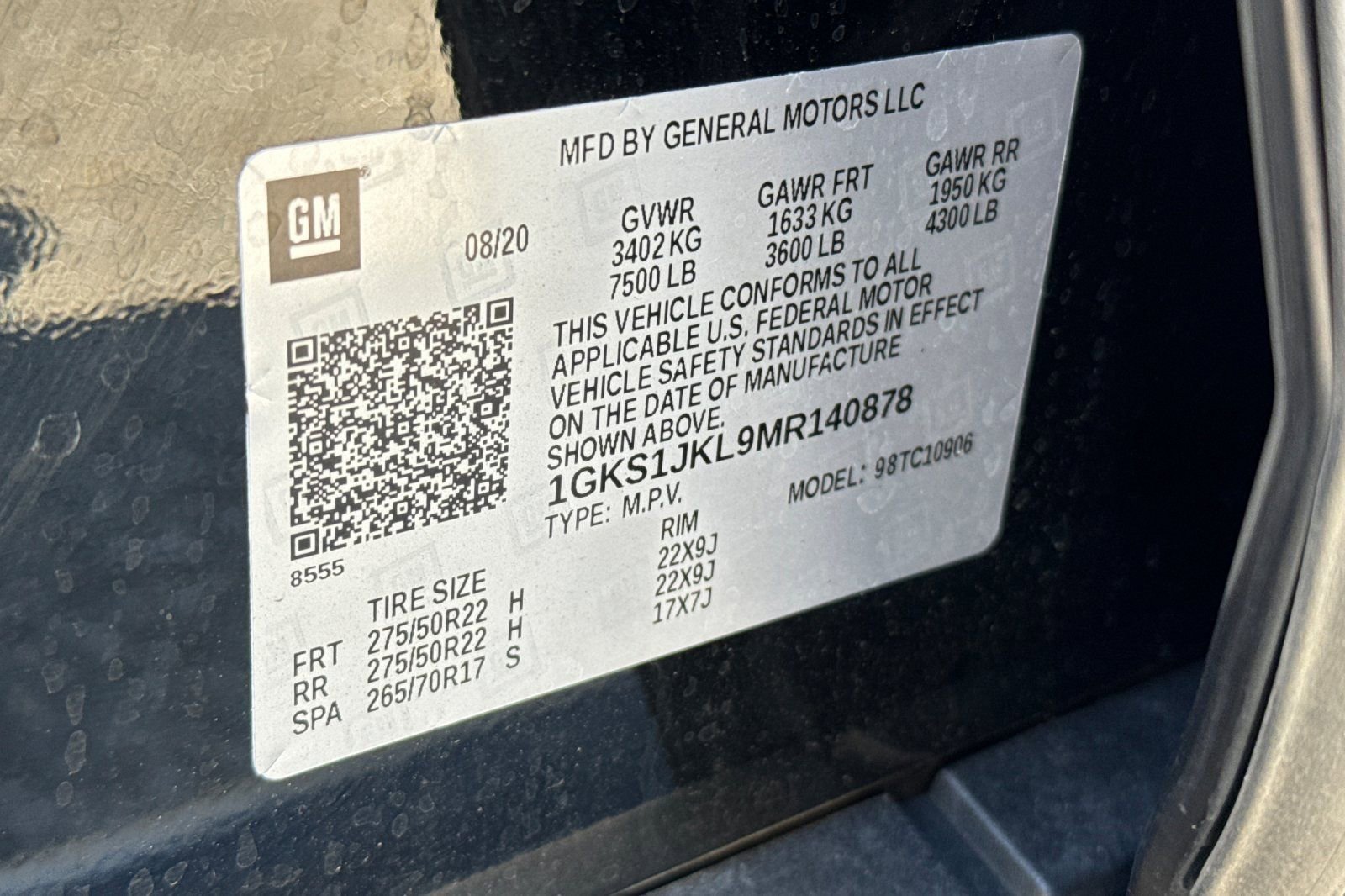 Used 2021 GMC Yukon XL Denali w/ Denali Premium Package image 32