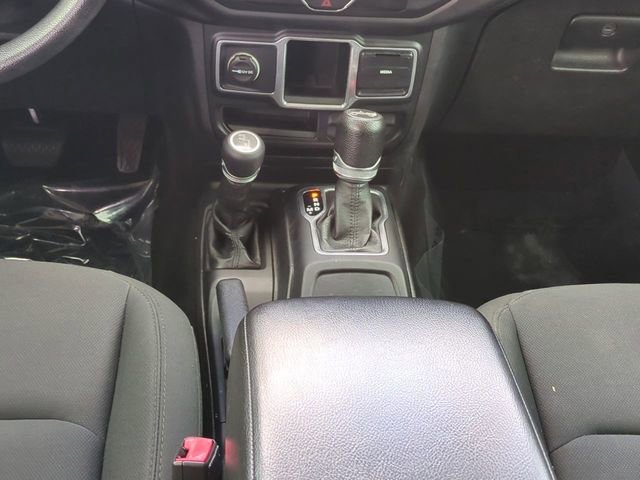 Used 2018 Jeep Wrangler Unlimited Sport AWD/4WD image 19