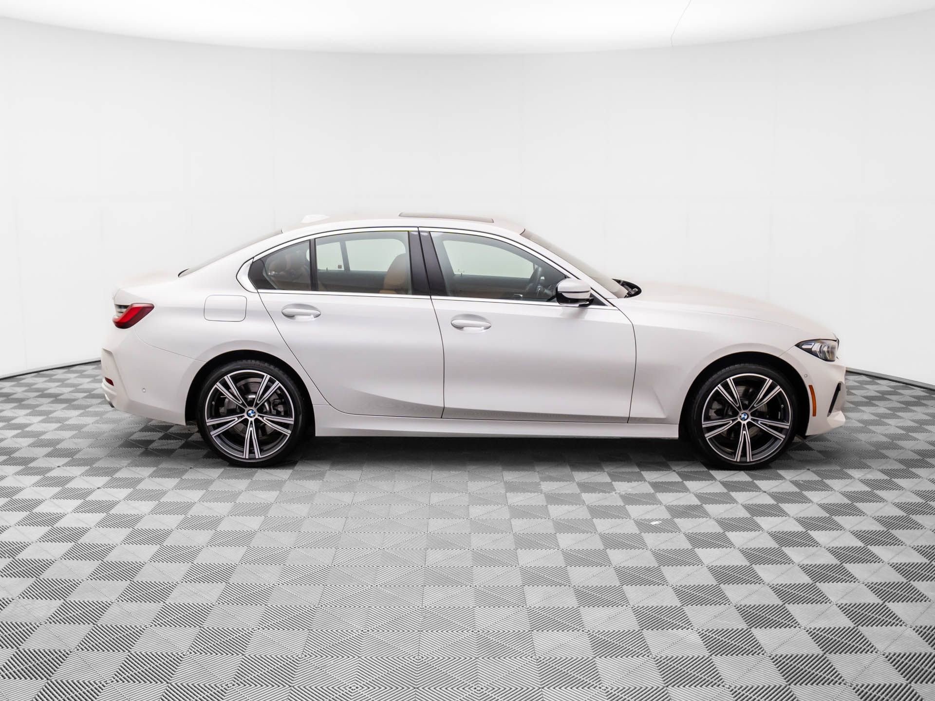 Certified 2024 BMW 330i xDrive Sedan image 6