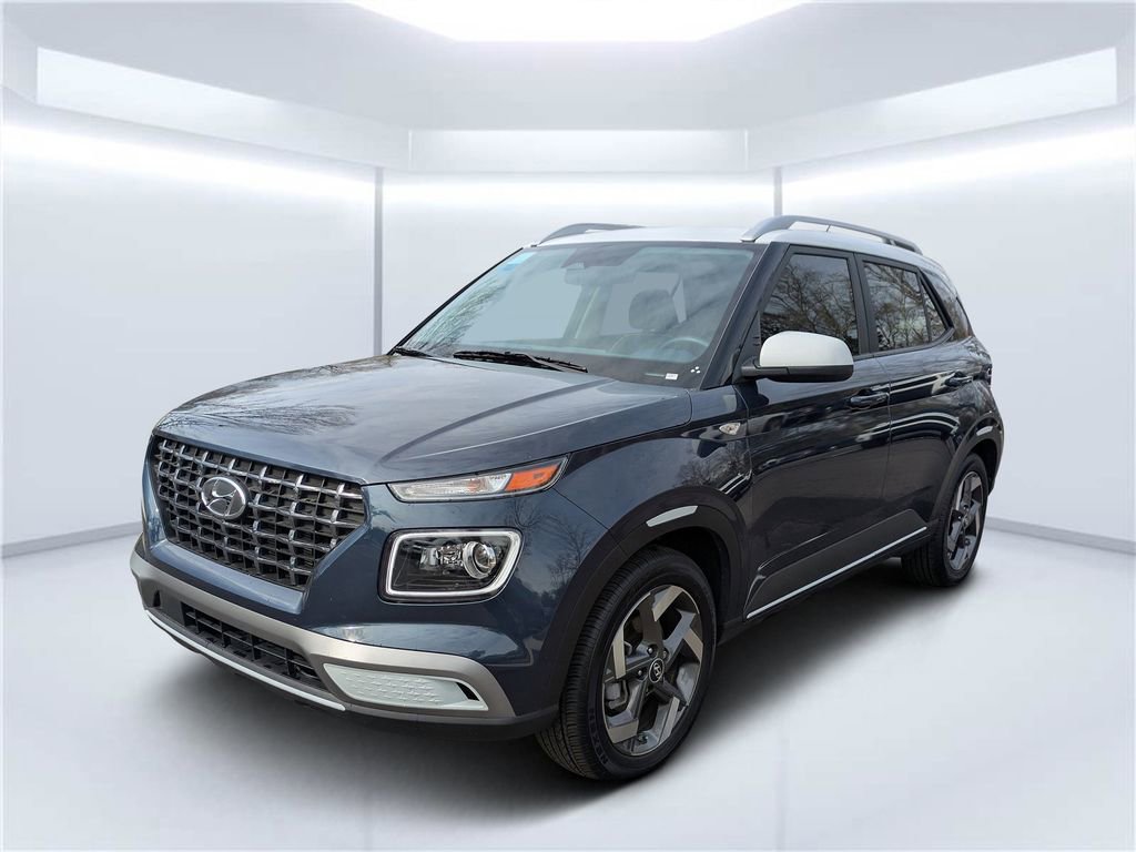 Certified 2025 Hyundai Venue Limited image 7