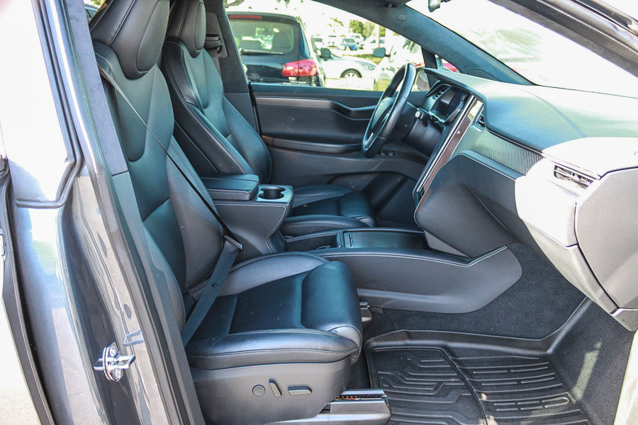 Used 2020 Tesla Model X Performance AWD/4WD image 16