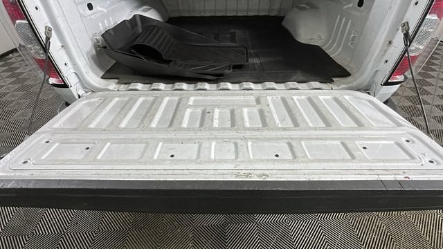 Used 2015 GMC Canyon SLE AWD/4WD image 26