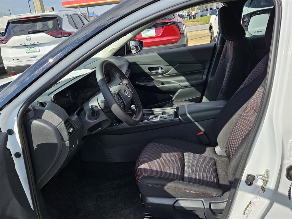 New 2026 Nissan Sentra SR image 3