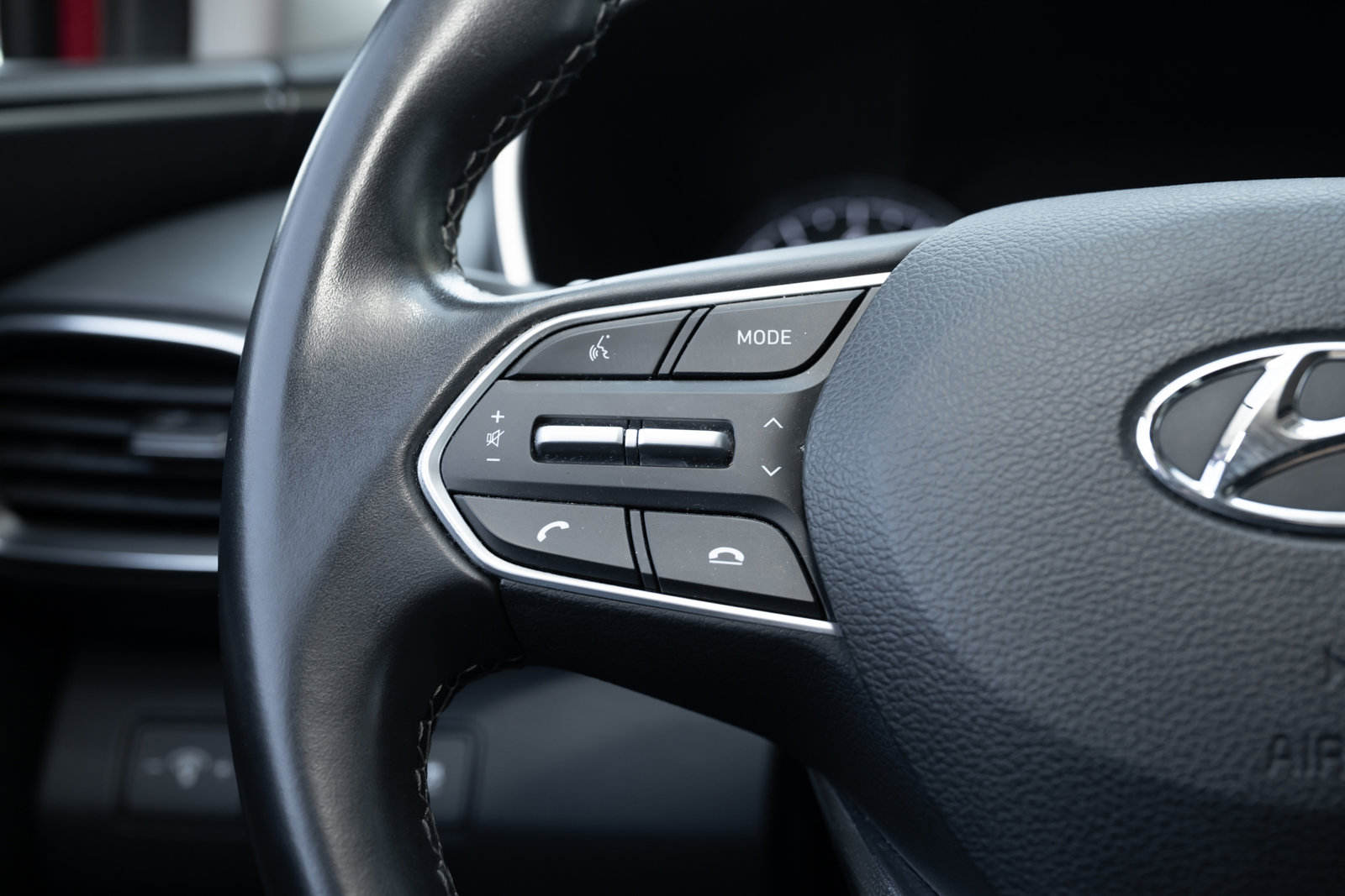 Used 2023 Hyundai Santa Fe SEL image 21