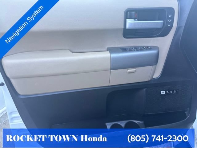 Used 2017 Toyota Sequoia Limited w/ Safety & Convenience Package AWD/4WD image 21