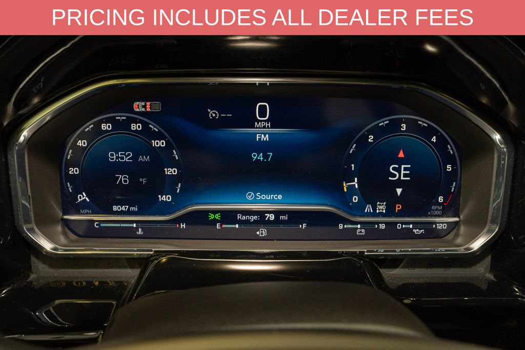 Used 2025 Chevrolet Silverado 1500 LT Trail Boss w/ Convenience Package II AWD/4WD image 19
