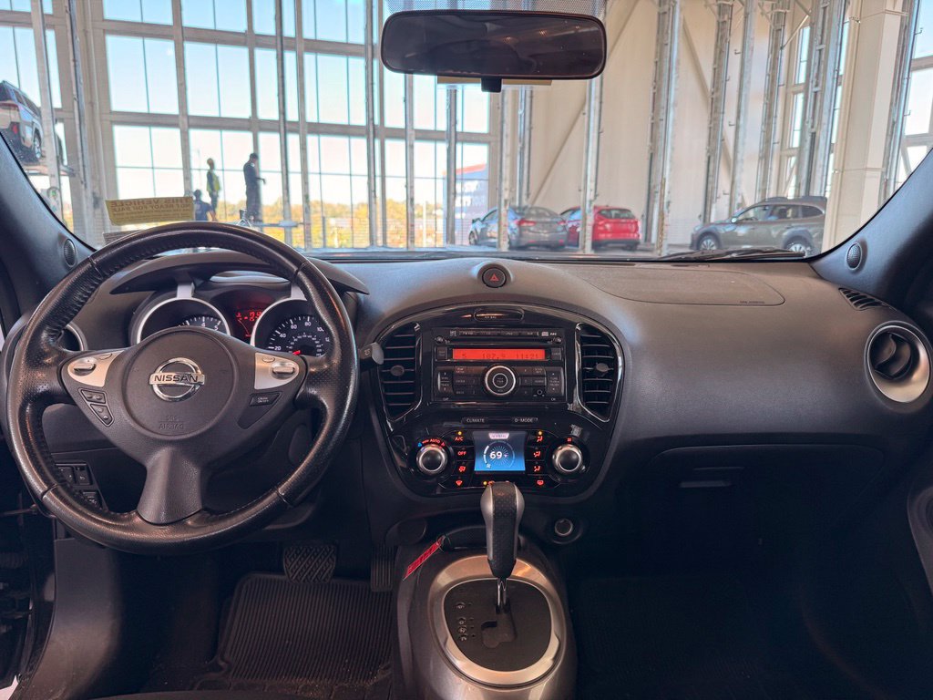 Used 2013 Nissan Juke SV AWD/4WD image 11