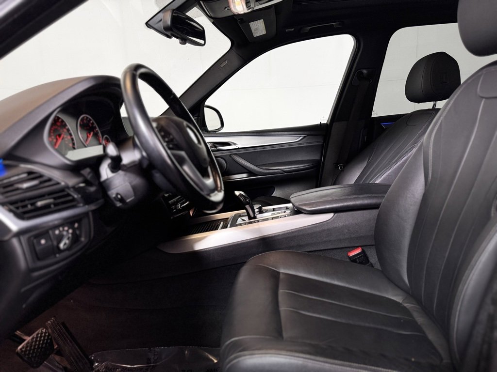 Used 2018 BMW X5 xDrive40e image 15