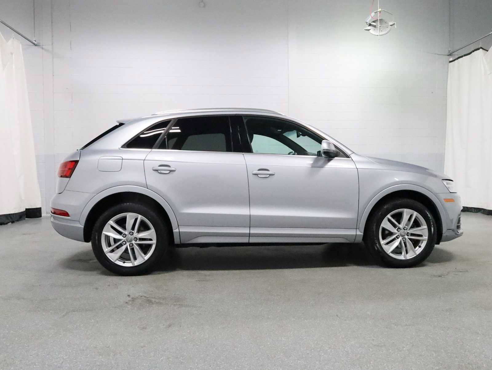 Used 2017 Audi Q3 2.0T Premium Plus AWD/4WD image 10