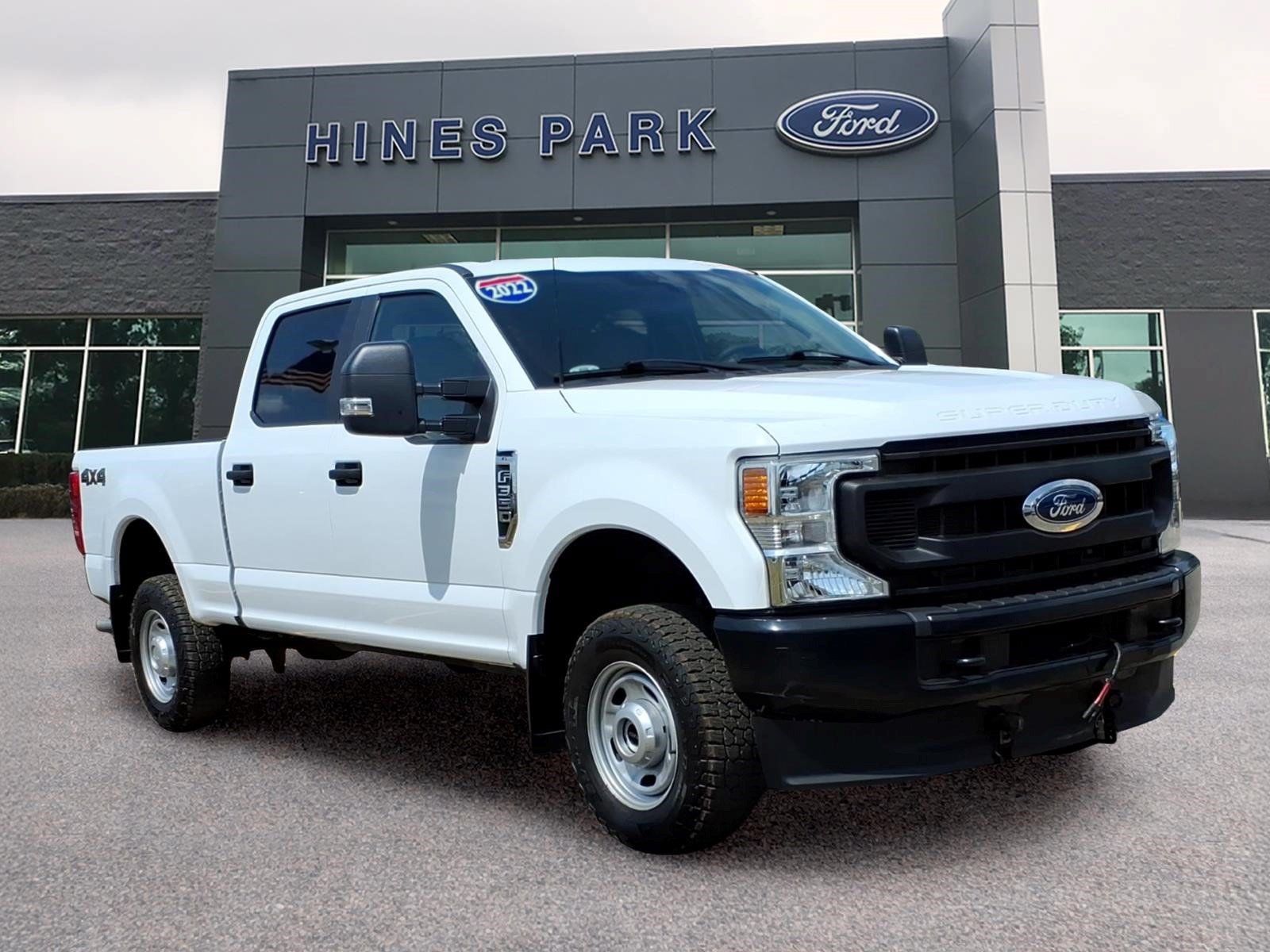 Used 2022 Ford F350 XL w/ Power Equipment Group AWD/4WD image 1