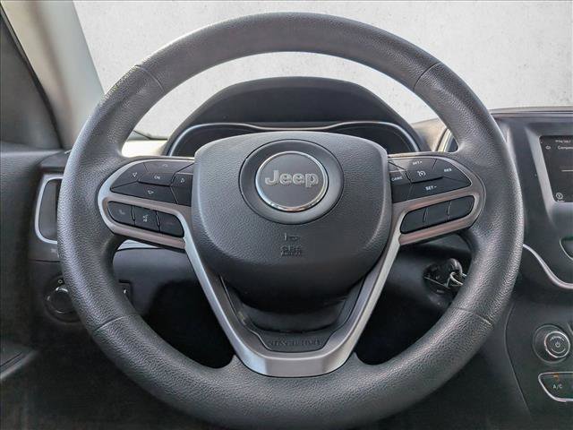 Used 2020 Jeep Cherokee Latitude image 15