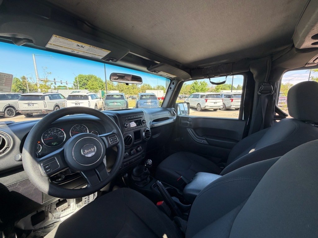 Used 2017 Jeep Wrangler Sport AWD/4WD image 8