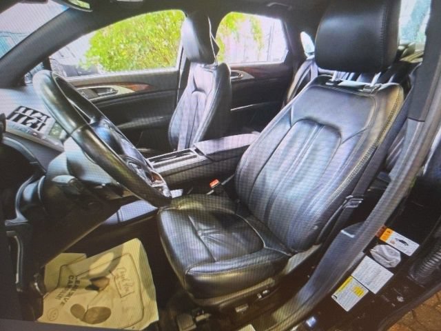 Used 2017 Lincoln MKZ Reserve w/ Technology Package AWD/4WD image 5