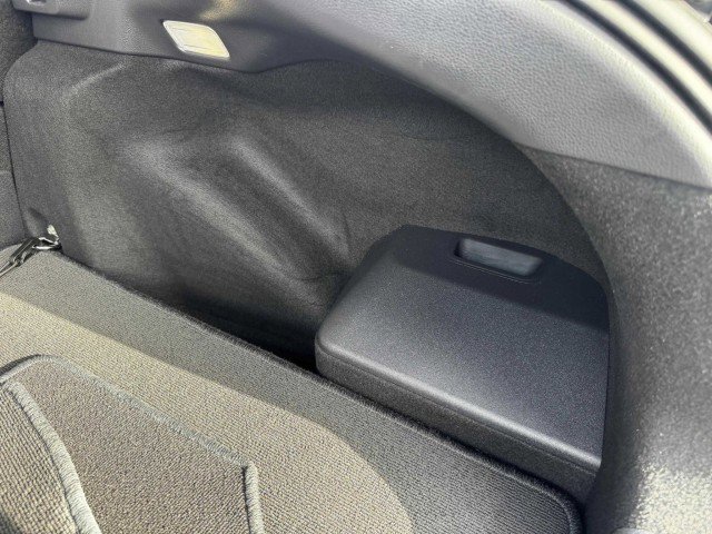 Used 2025 Toyota Prius image 62