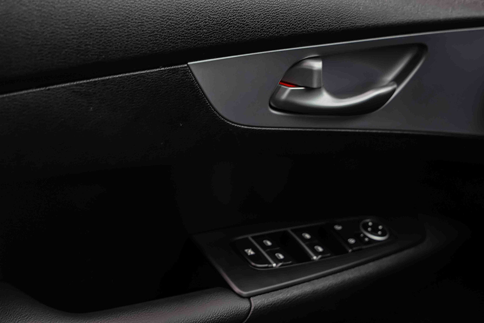 Certified 2024 Kia Forte LXS w/ LXS Technology Package image 15