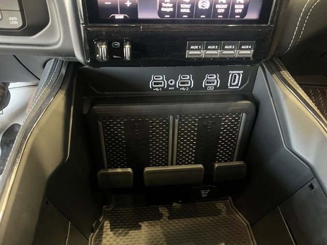 New 2026 RAM 3500 Limited image 24