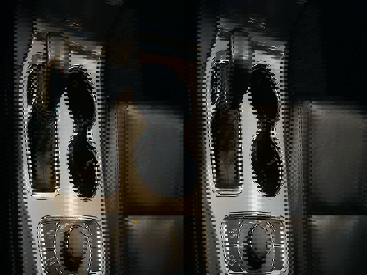 Used 2022 Jeep Grand Cherokee Limited image 20