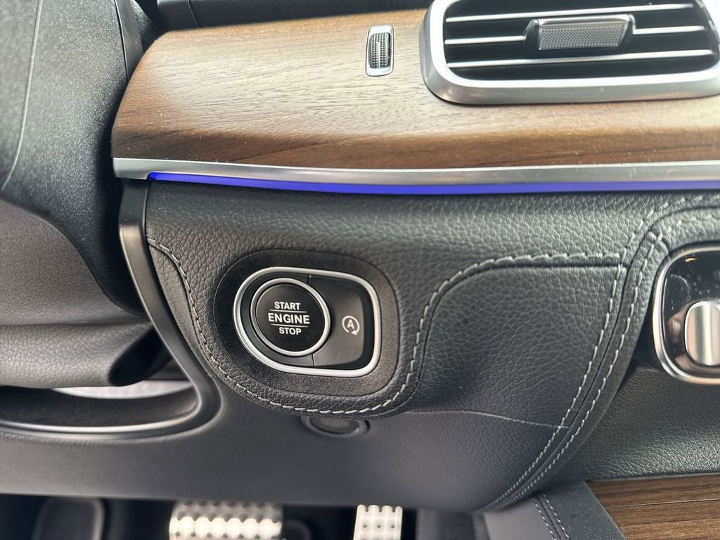 Used 2024 Mercedes-Benz GLS 580 4MATIC image 22