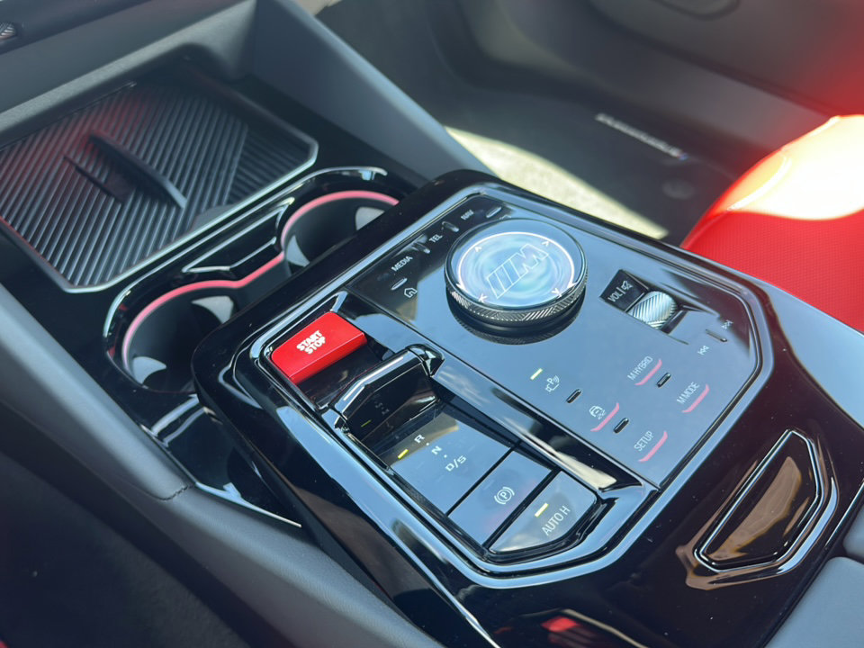 Used 2026 BMW M5 w/ Carbon Package image 35