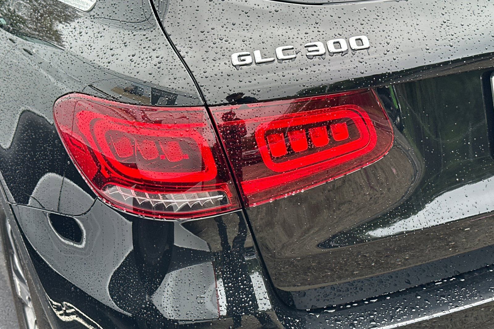 Used 2022 Mercedes-Benz GLC 300 image 11