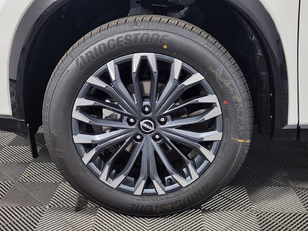 New 2026 Nissan Rogue Platinum AWD/4WD image 21