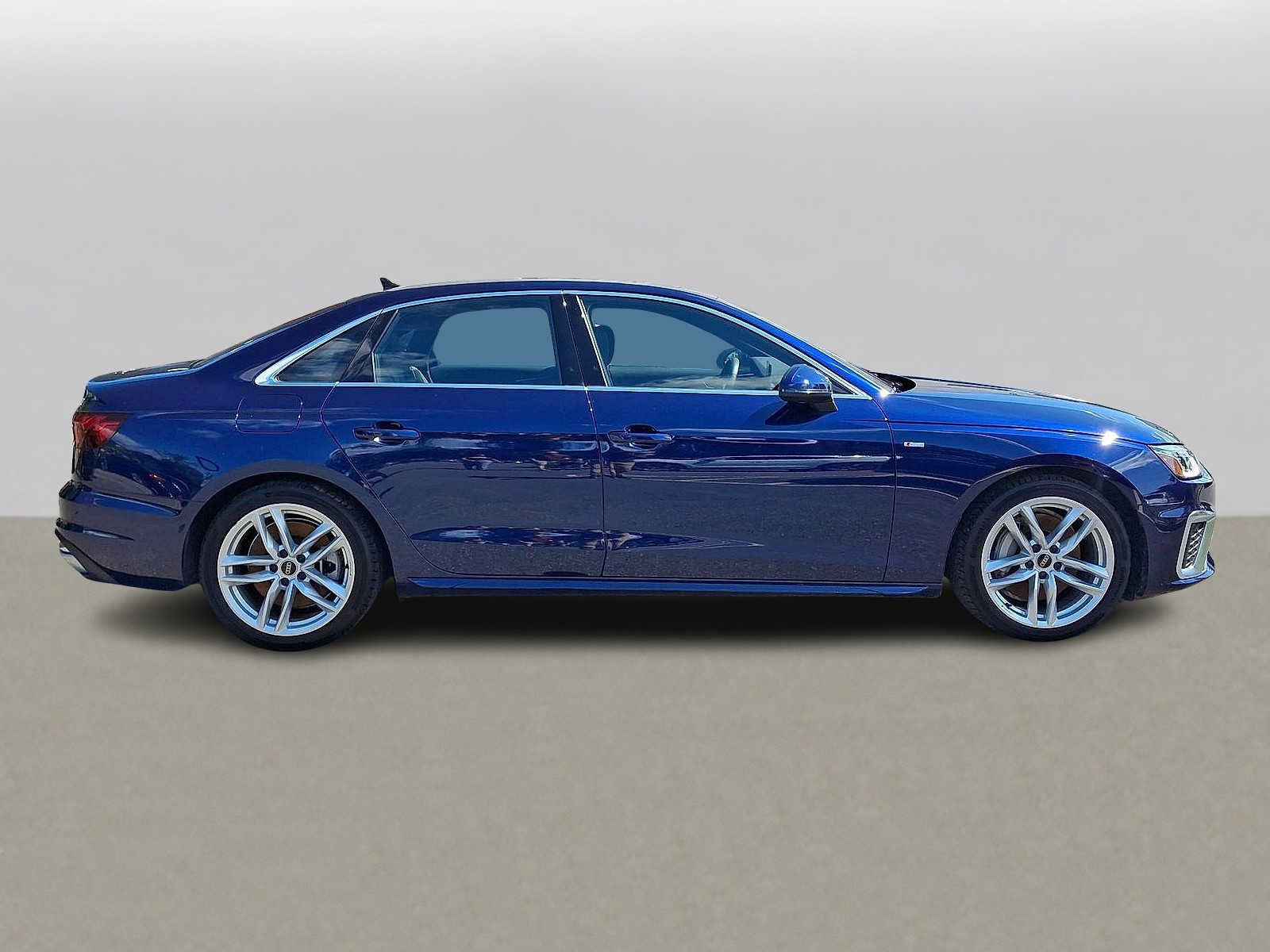 Certified 2023 Audi A4 2.0T Premium AWD/4WD image 32