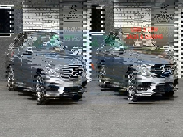 Used 2014 Mercedes-Benz E 350 Sedan w/ Premium 1 Package image 9
