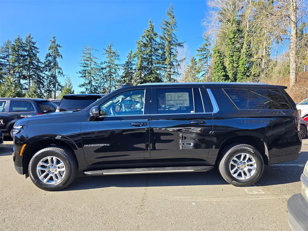 New 2026 Chevrolet Suburban LT w/ Comfort Package image 2