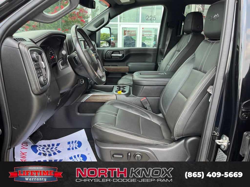 Used 2020 Chevrolet Silverado 2500 High Country w/ Gooseneck/5TH Wheel Package AWD/4WD image 3
