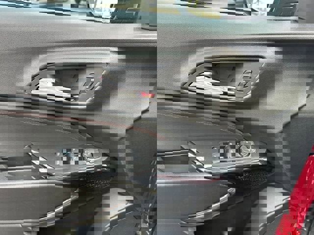 New 2026 Chevrolet Trax RS w/ Sunroof Package image 14