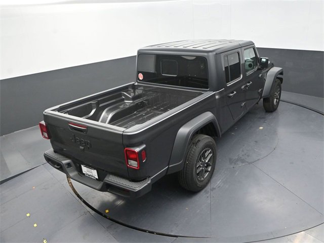 New 2025 Jeep Gladiator Sport image 15