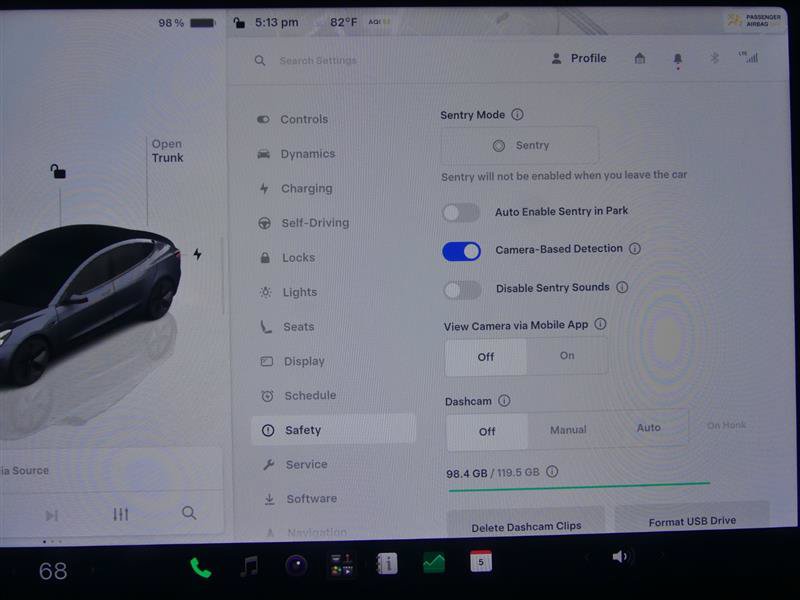 Used 2023 Tesla Model 3 Standard Range RWD image 10