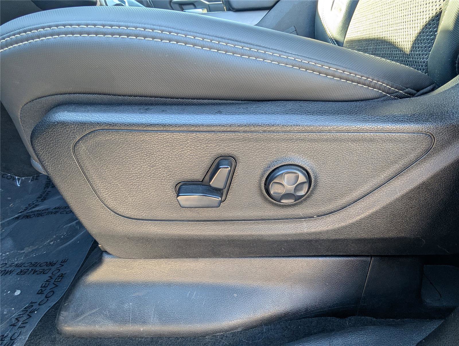 Used 2020 RAM 1500 Rebel image 19