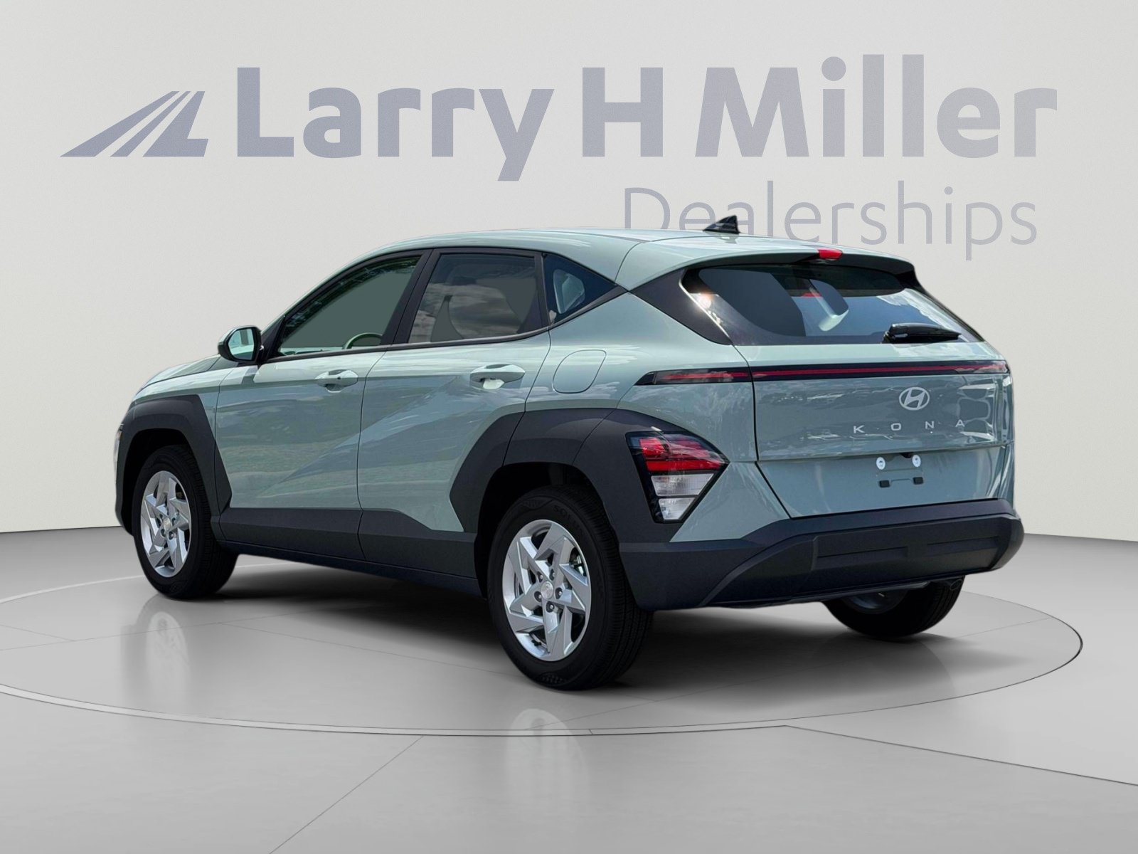 New 2027 Hyundai Kona SE FWD image 5