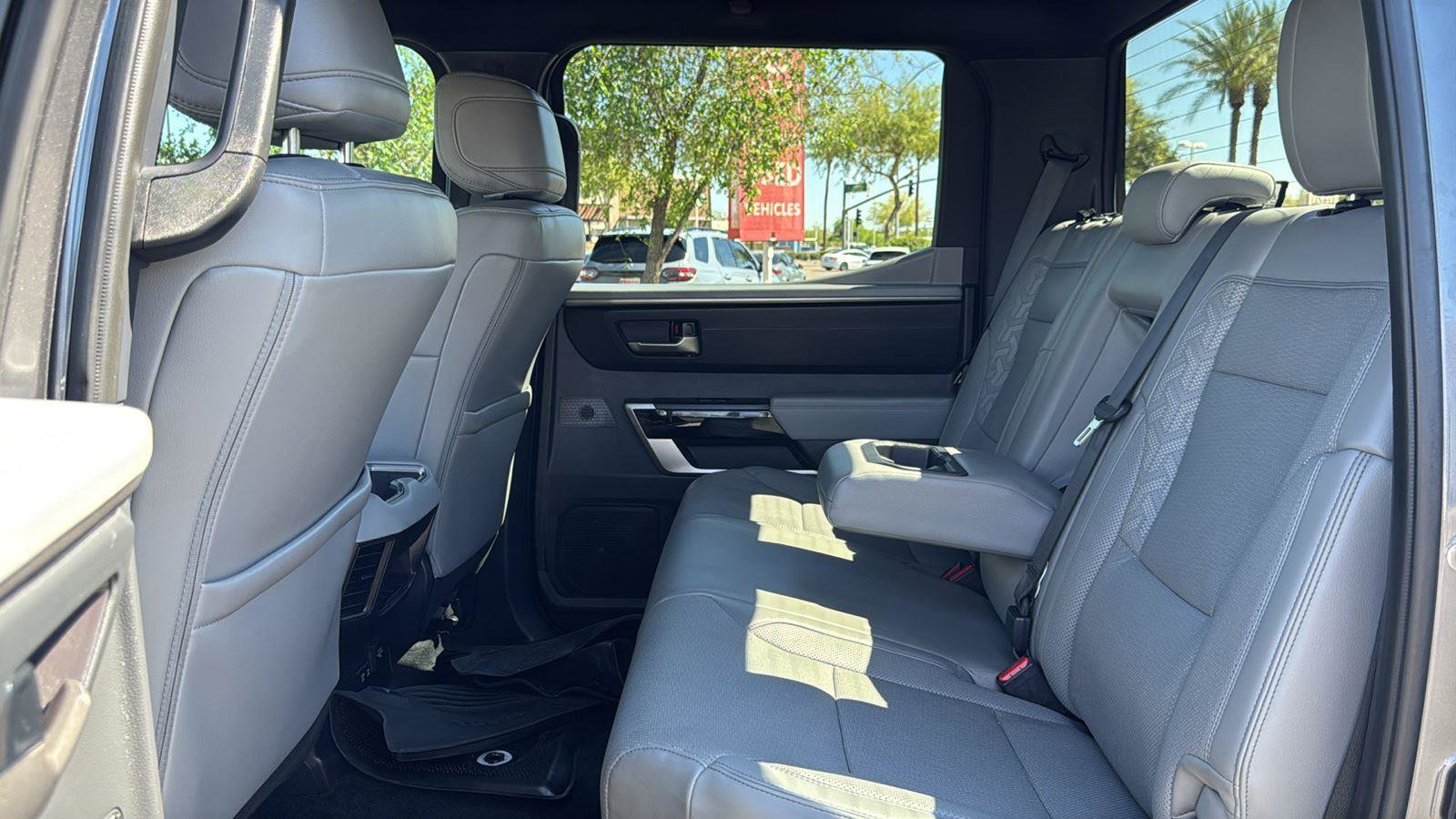 Used 2025 Toyota Tundra Limited image 28