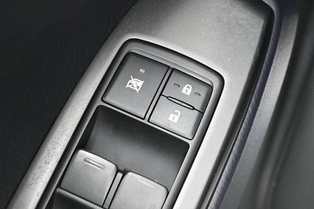 Used 2022 Lexus GX 460 w/ Black Line Special Edition AWD/4WD image 13