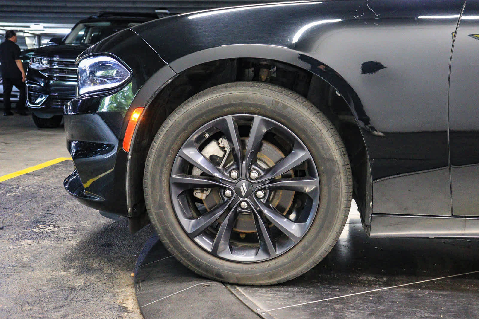 Used 2023 Dodge Charger SXT w/ Blacktop Package AWD/4WD image 6