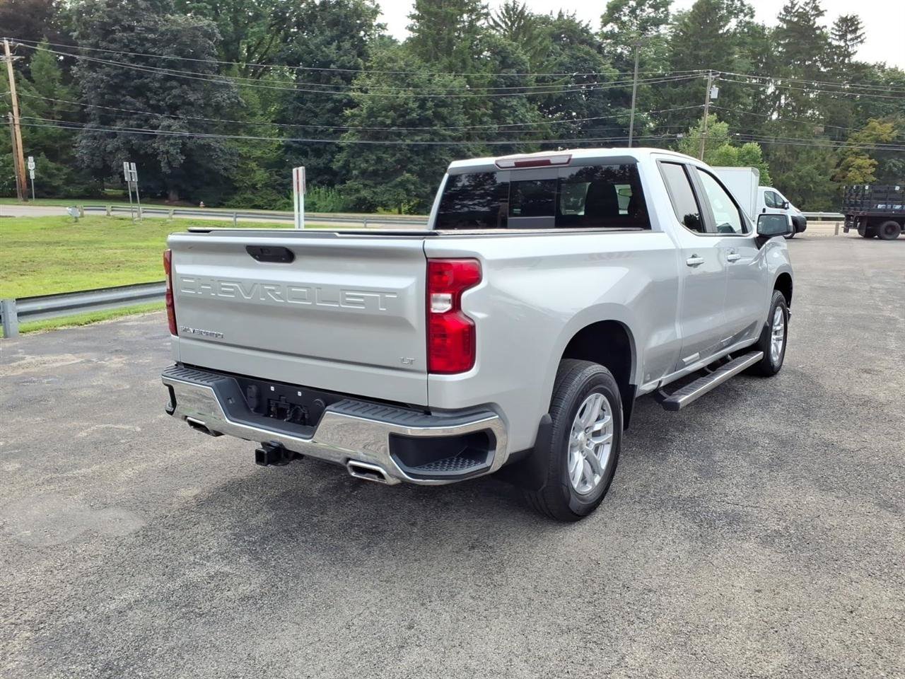 Used 2019 Chevrolet Silverado 1500 LT w/ All-Star Edition AWD/4WD image 5