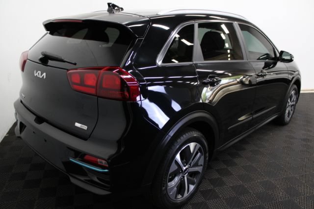 Used 2022 Kia Niro EX FWD image 7