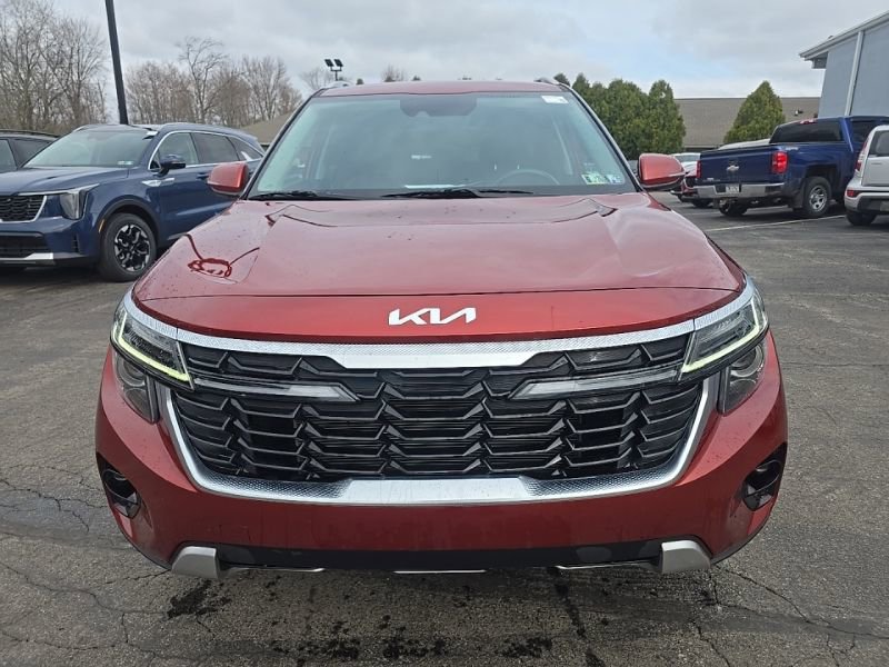 Certified 2024 Kia Seltos S image 2