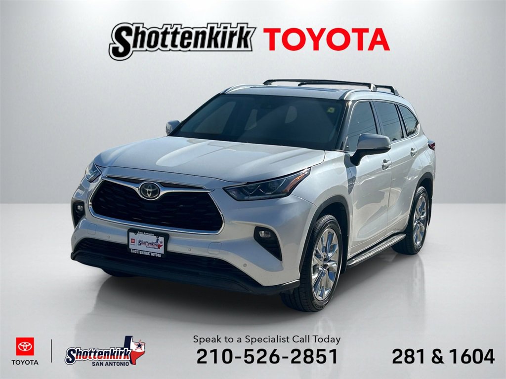 Used 2020 Toyota Highlander Limited image 1