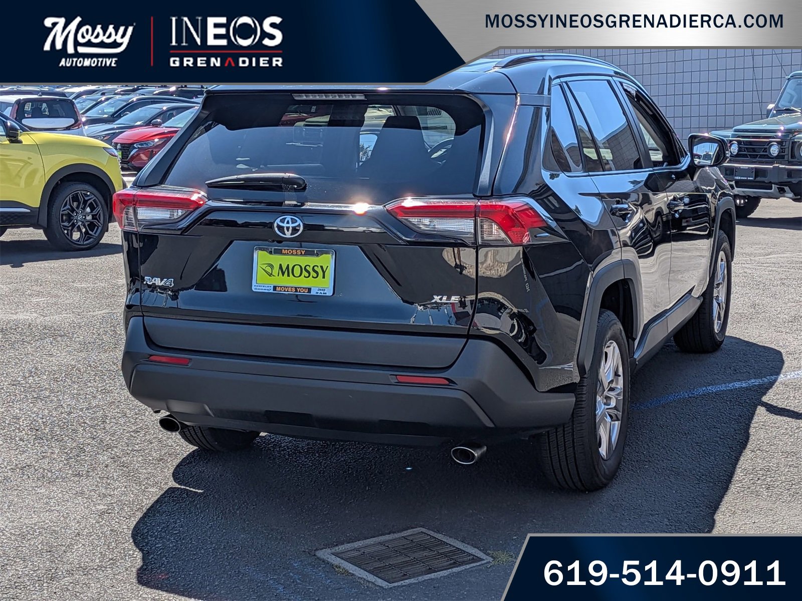 Used 2023 Toyota RAV4 XLE image 7