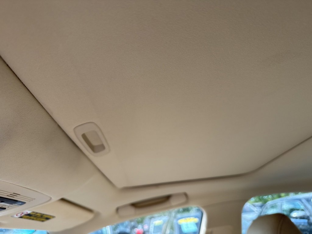 Used 2011 Lexus ES 350 image 29