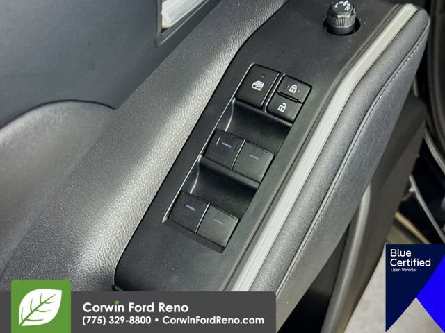 Used 2023 Toyota Highlander XLE image 21